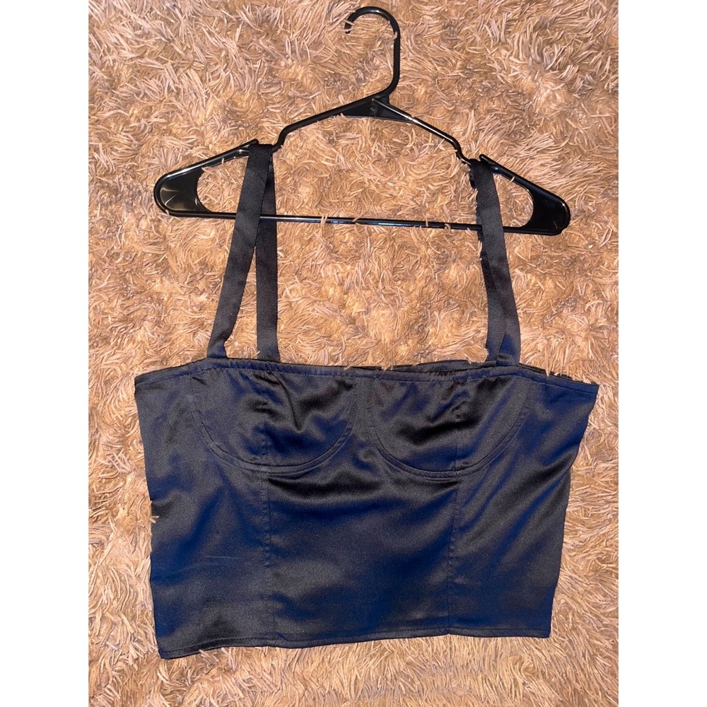 Satin Black Danielle Bernstein Crop Top. Size 6.